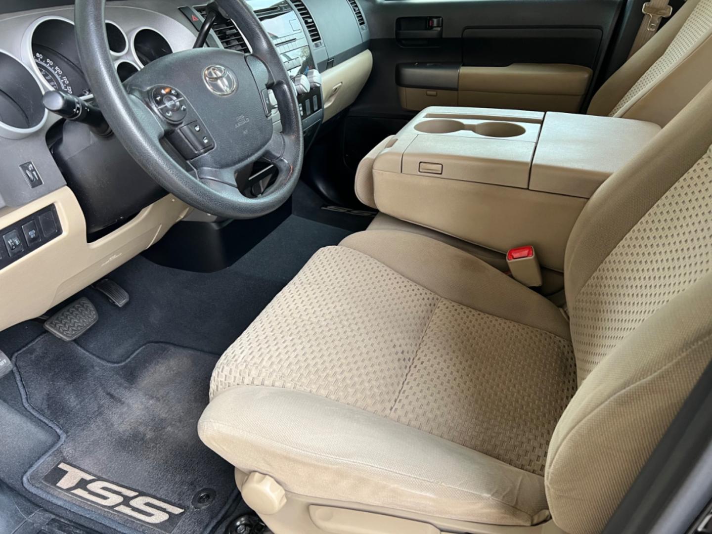 2013 Black /Tan Toyota Tundra TSS (5TFUW5F17DX) with an 5.7 V8 engine, Automatic transmission, located at 4520 Airline Hwy, Baton Rouge, LA, 70805, (225) 357-1497, 30.509325, -91.145432 - 2013 Toyota Tundra Double Cab 4X4 ****One Owner & No Accidents**** 5.7 V8 Gas, 199K Miles, Power Windows, Locks & Mirrors, Spray In Bedliner, Tow Pkg. NO IN HOUSE FINANCING. FOR INFO PLEASE CONTACT JEFF AT 225 357-1497 CHECK OUT OUR A+ RATING WITH THE BETTER BUSINESS BUREAU WE HAVE BEEN A FAMILY OWN - Photo#8